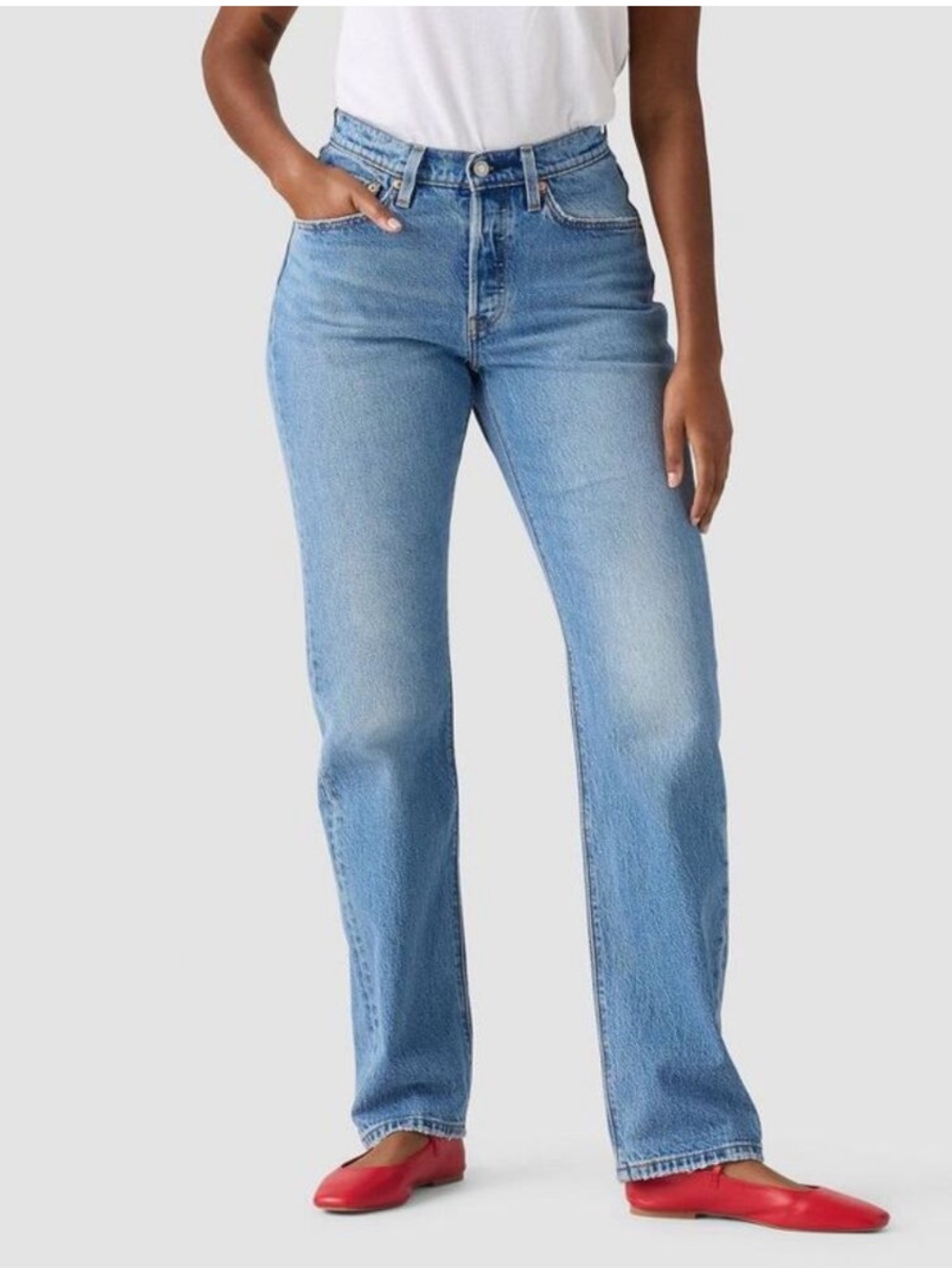 Levi's 501 Curve in Medium Blue